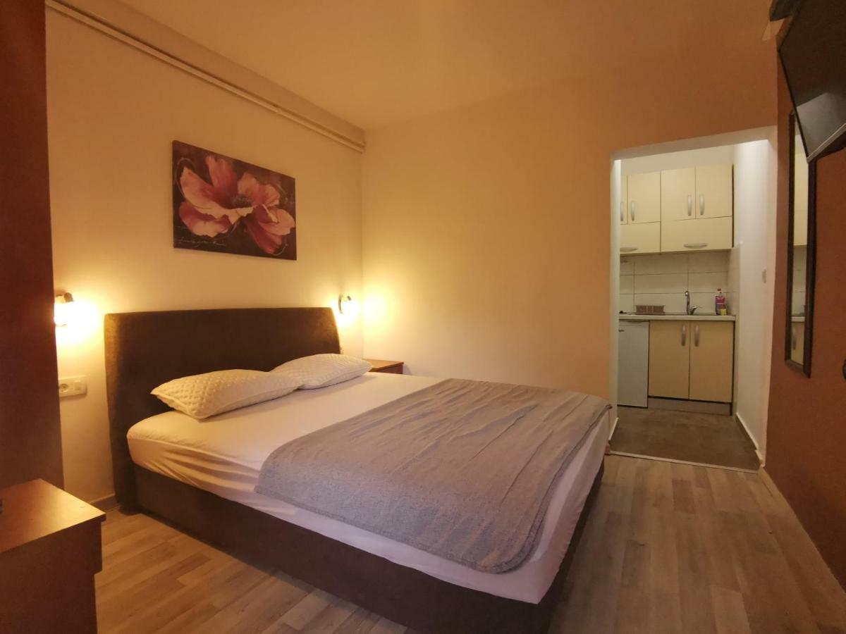 Radovic Apartments Budva Buitenkant foto
